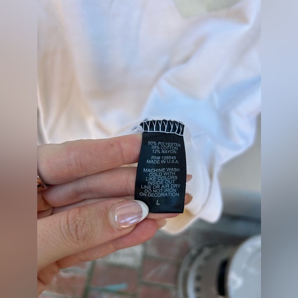 Aviator Nation Glitter Heart Crewneck Sweatshirt Vintage White/ Silver NWT! - Picture 5 of 6